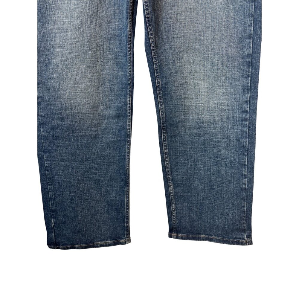 NWT Wrangler 34x30 Mens Relaxed Fit Jeans Blue Denim - Picture 10 of 12